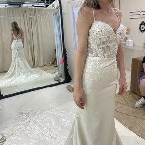 Martina Liana 1390 size 10 sample dress!